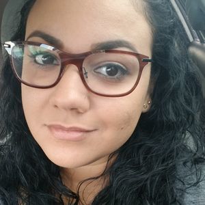 Meet your Posher, Ivette